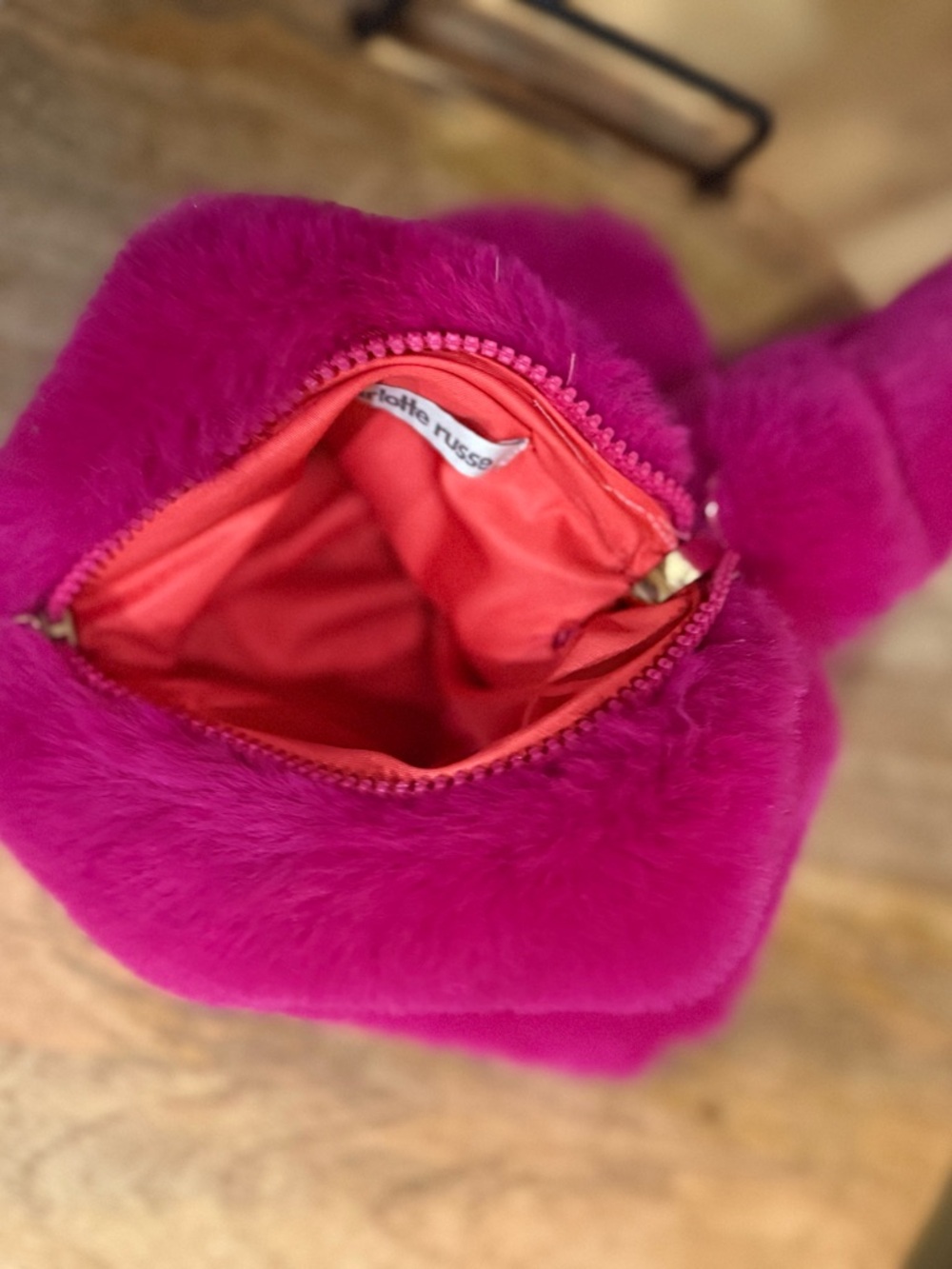 Hot Pink Faux Fur Hand Muff / Mini Bag – Charlotte Russe Y2K Style 💖🔥